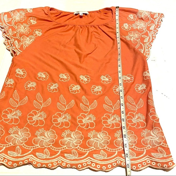 Fever Embroidered Boho Coral Top Women’s M Medium - Picture 7 of 8